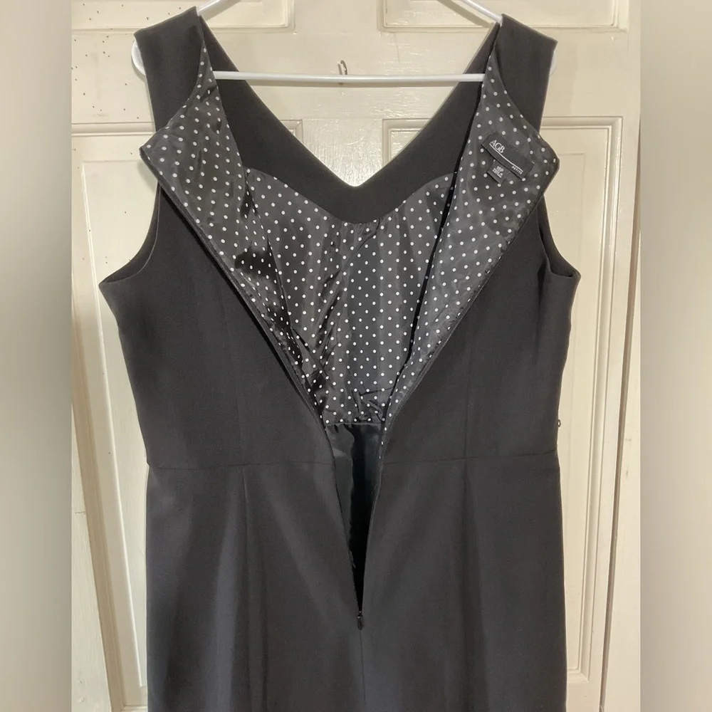 🍁Women’s Elegant Black AGB Petite Sleeveless Dress size 16P - Picture 6 of 6
